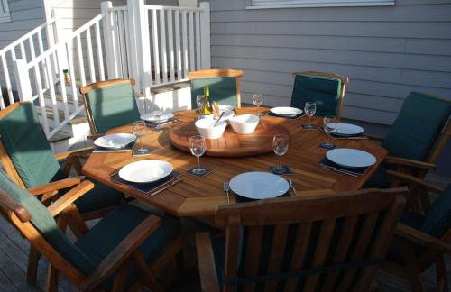 Wow I'm living on the beach. Luxury 4 bed sleeps 8 - Photo 40