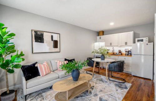 Charming, Fully-Equipped Studio With Gated Parking - Foto 1