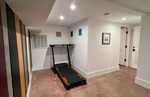 Waterfront Escape - Close to Airport & Downtown - Foto 17