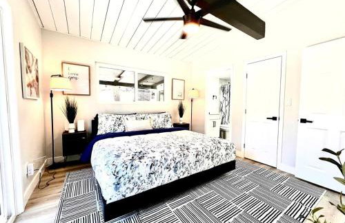 Half ACRE Lux Pool SPA with FIREPIT ARCADE Grill Sleeps 40 - Foto 4