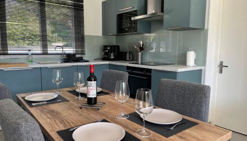 Maison de vacances 6 personnes près de Bordeaux Green Escape - Foto 4, stove, minibar