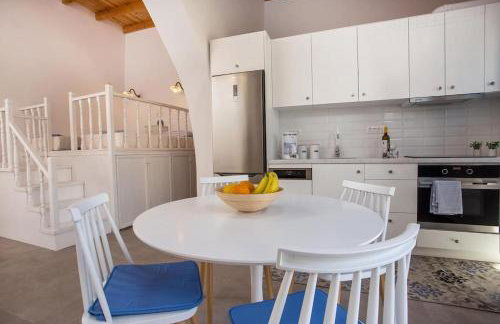 Traditional Luxury House - Photo 5