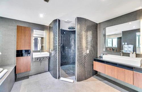 Waterfront Oasis Cascading Pool Views Centrally located Heated Pool Cascade KeyResidences - Foto 26