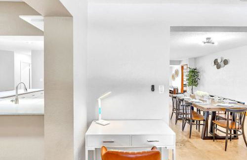 Pool Heat I Firepit and BBQ I 75"TV I Foosball I 581mbps - Foto 15