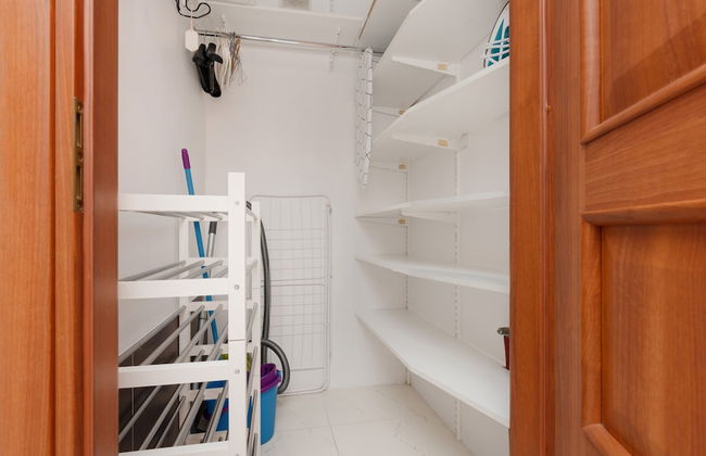 Fort Bema Apartment by Renters - Foto 62