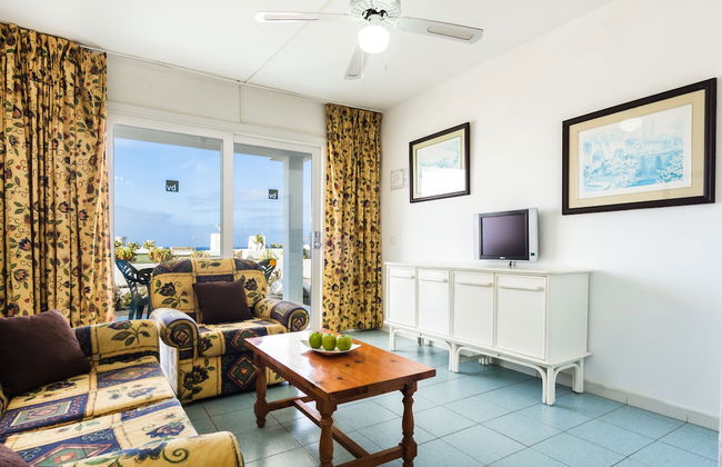 BelleVue Aquarius Aparthotel - Photo 4