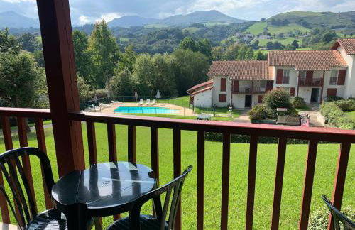 HOSTA Piscine Vue Montagnes - Foto 4