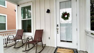 Stylish Cozy Family Cottage with Golf Cart - 1 mile to Dwntn Ocean Springs and beach - Foto 3