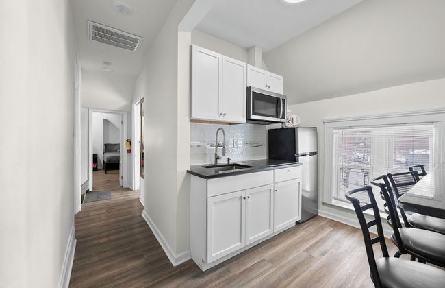 Detroit Escape: 2BR Apartment for 7 w/ Wifi - Foto 5