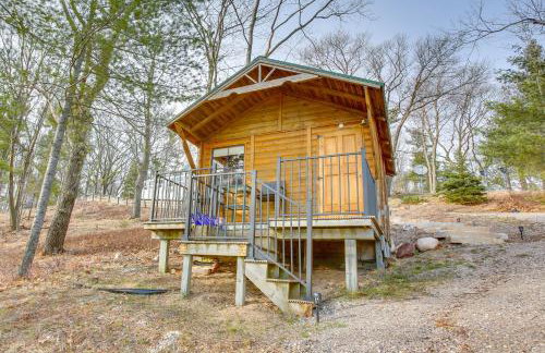 Hot Tub, Sauna, Fireplace, Dock! Lake Honor Cabin - Foto 34
