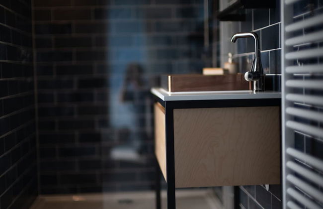 Modern, Trendy Theme Denim Lodge, Near the sea - Foto 13