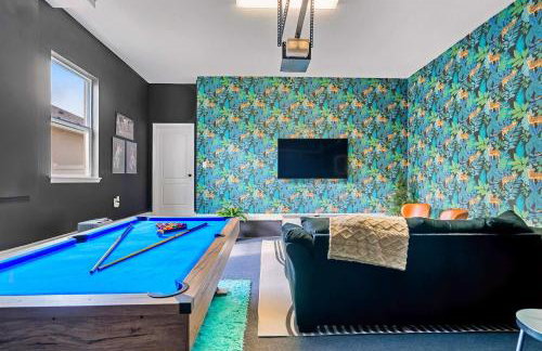 Poolside Tampa Stay- Game Room & Glam Room- Pool- Darts- Pool Table- Next to MacDill AFB - Foto 16