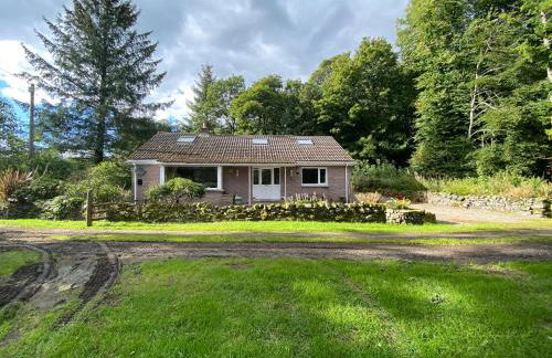 Country Cottage Sleeps 6 w/ Hot Tub & Dog-friendly - Foto 78