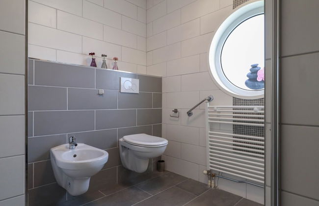 Holiday Home on the Water in Friesland - Foto 17