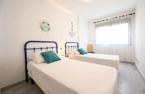 Estepona Port Bullring and Beach 2 Parkings - Photo 6