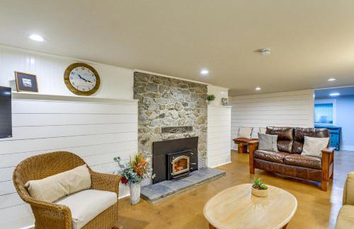 Peaceful Patio View! Waterfront Puget Sound Unit - Foto 4