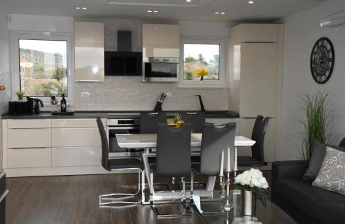 Holiday Luxury Resort Sundance - Photo 14