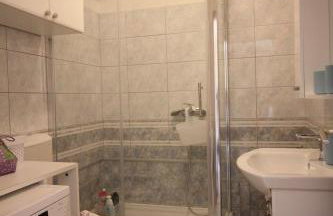 Apartman Sofia za 3 s parking blizu centra - Photo 10
