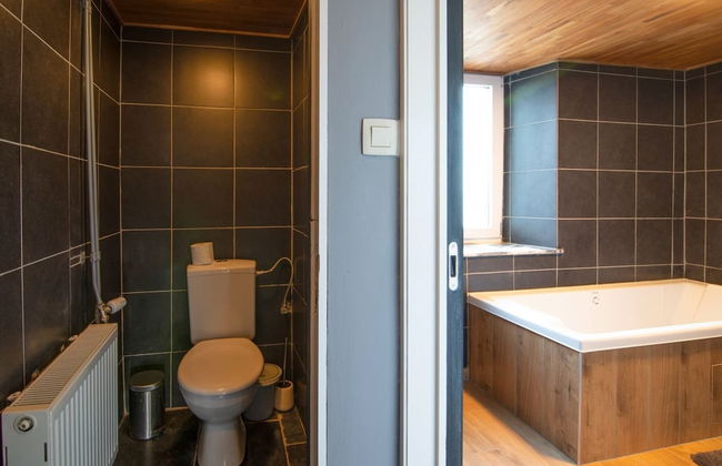 Wonderful Holiday Home in Gouvy with Hot Tub - Photo 19