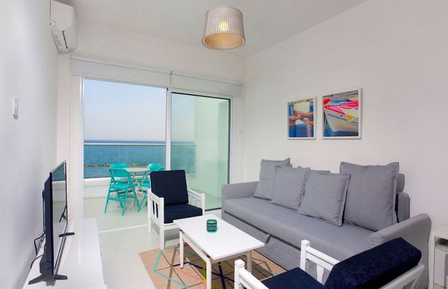 Limassol on the Beach Apartment - Foto 16