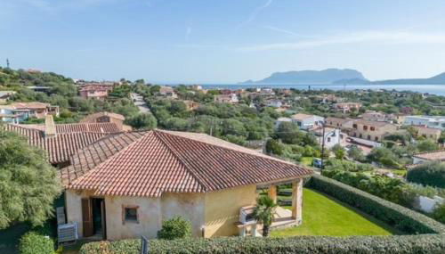 Mansion On The Hill - Photo 2