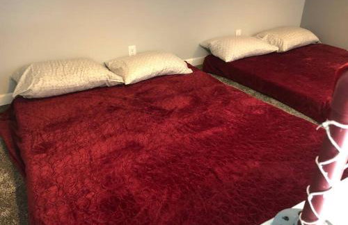 Hockey Themed Room with Wooded Trails - Foto 8