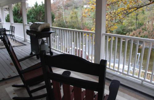 Riverfront Retreat - Foto 42