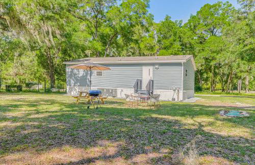 7 Mi to Crystal River Home with Yard and Fire Pit! - Foto 21