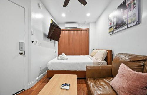 Cozy Modern Studio Perfect for Short or Long Stays - Foto 3