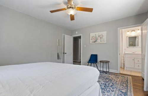 Breezy like Sunday Morning- Close to Everything! - Photo 41