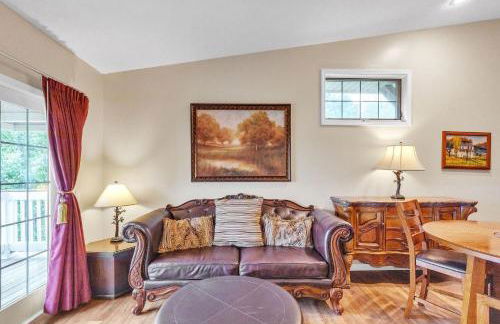 Grand Wood Suites - 3rd Floor Front Side Corner Penthouse Suite 304 - Foto 8