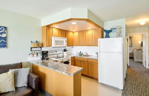 Amazing Ocean View Suite - Sleeps Six - Pool Access & Hot Tub - Foto 12