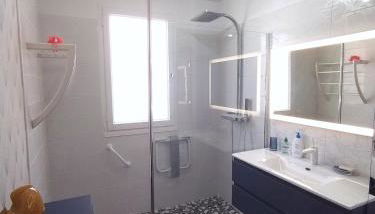 Lumineuse villa au pied de la pinède - Foto 4