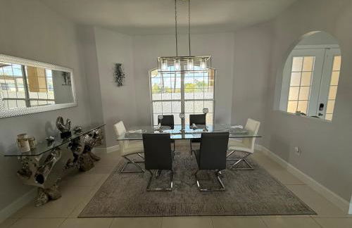 Villa Sunshine Elegant and Modern 4BR Pool House - Foto 62