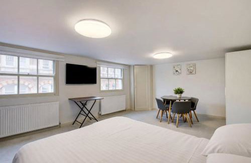 Stylish 2BR Apartment in Leicester Square - Foto 20