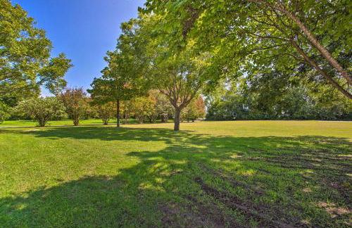 Home 4 Mi to Dtwn McKinney! Game Room and Fireplace - Foto 31