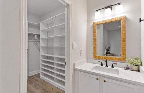 Raleigh Executive 2BR, Newly Furnished, Fenton & N Hills - Foto 10