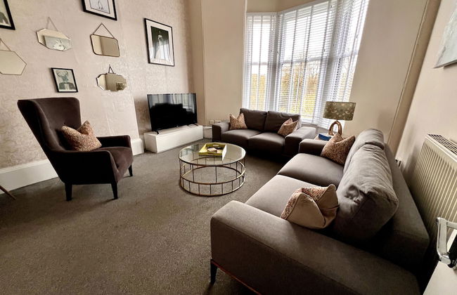 Maya's Glasgow Holiday Homes - Photo 42