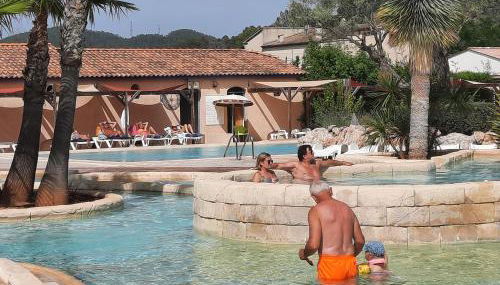 Villa Prestige côté calme du domaine de vacances - 8 pers 4 ch 2 sdb 120m2 - Photo 5