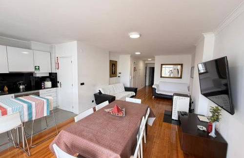 By The Ocean - Foto 12