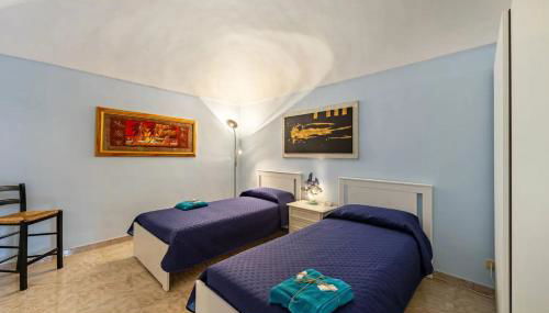 Trilocale in centro con parcheggio gratuito 4 persone - Foto 5