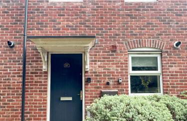 Family home close to Shrewsbury Town centre - Photo 39