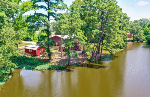 Quitman Lakefront Cabin w/ Screened Porch & Grill! - Foto 29
