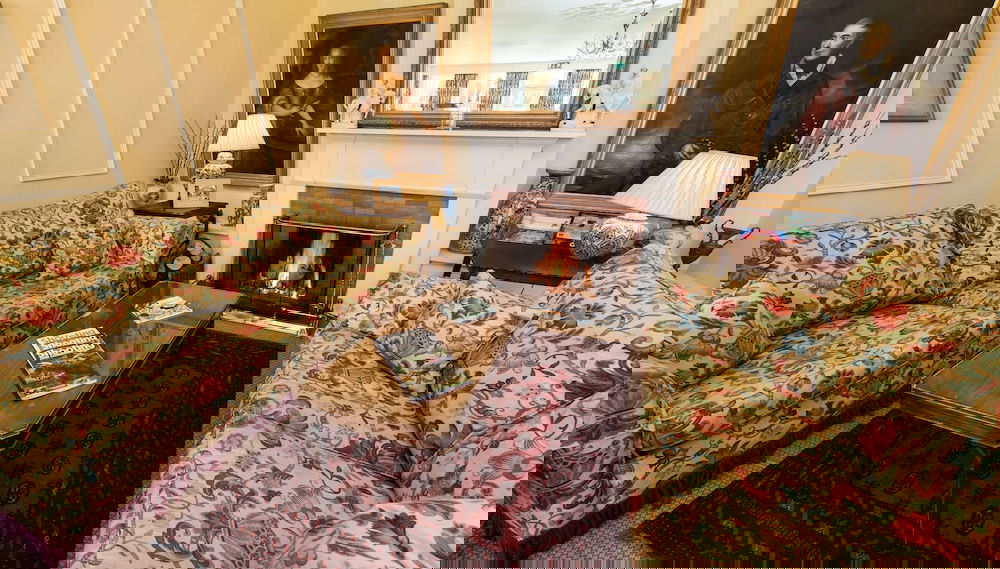 Cavens House Dinner included - Foto 1, Vestíbulo