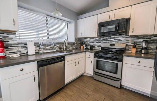 What you need A Hidden Gem in the Heart of Vegas - Foto 25