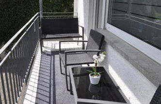 Kurstadt Apt Moderne 2ZKB Balkon-P-Platz Flexible Check-in 24 h - Foto 18