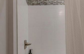 Bold Boho Beauty Three Bedroom Three and a Half Bath - Foto 7