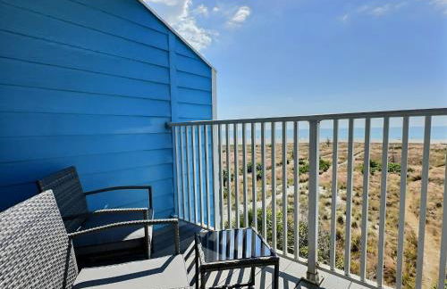 On the Beach, Walk to Village, Watch the Sunsets from Balcony - Foto 57