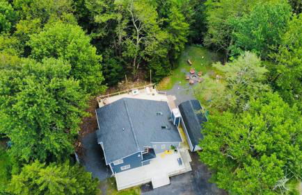 Creekside Family Dreamland - Hot Tub, Firepit, Arcade - Foto 53