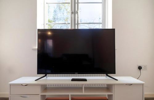 FREE parking, LARGE House for Contractors & Families, Sleeps 7, 25 mins to MANCHESTER & LIVERPOOL - Foto 18